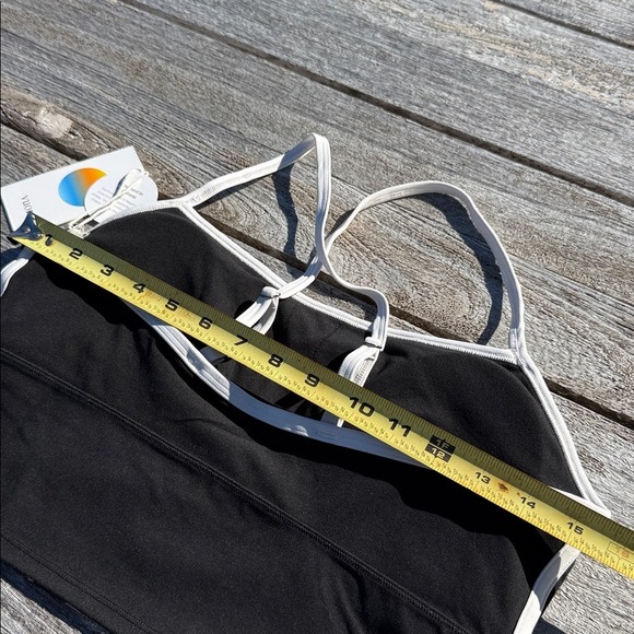 Vuori AllTheFeels Corset Tank black white size medium NWT - Picture 4 of 4